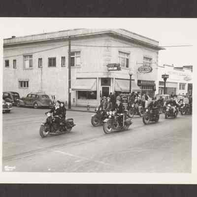 Photograph of Safety Parade, March 1, 1947. 4th Main Springfield, Oregon.