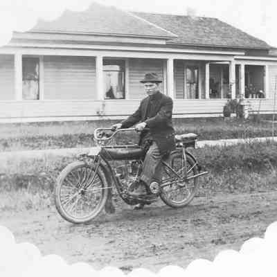 Photograph of Smith Mountjoy on a motorcycle, Springfield, Oregon, 1913