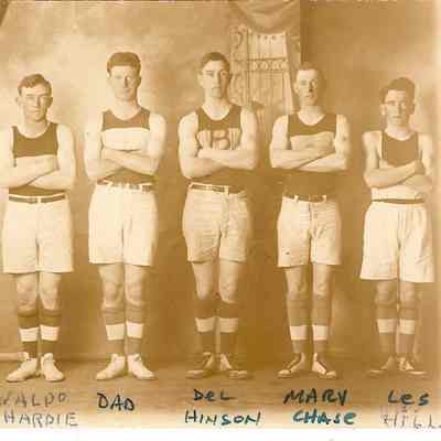 Photograph of 5 Man Basketball Team, Unknown Date and Location