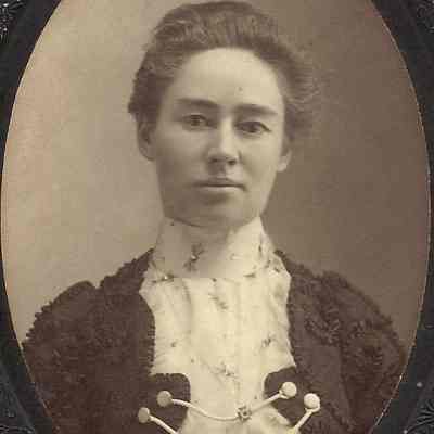Photograph of Emma Azalea Dodd, circa 1890