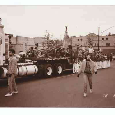 Photograph of the 1989 Christmas Parade, Springfield