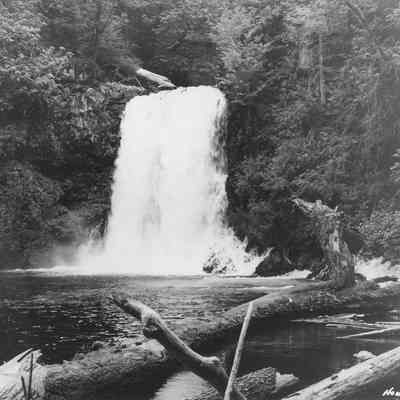 Photograph of McKenzie River Falls, Oregon, 1947