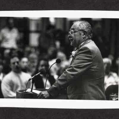 Photograph of Mayor Bill Morrisette Speaking, Springfield, OR, Date Unknown