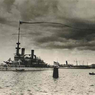Photograph of the Ship U.S.S. Oregon BB-3 Leaving Honolulu Harbor, Honolulu, HI, 1906