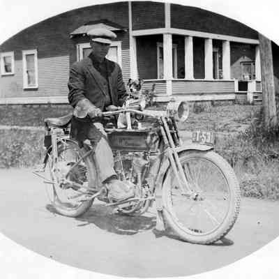 Photograph of Smith Mountjoy on Harley-Davidson, 1915