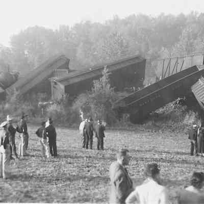 Photograph of Train Wreck, Jasper Road, 1946