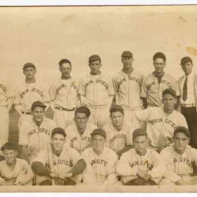 Photograph of coach Bill Davis and the Springfield baseball team, Springfield, undated