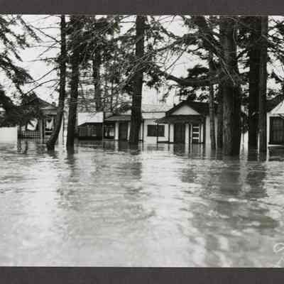 Flood 1945