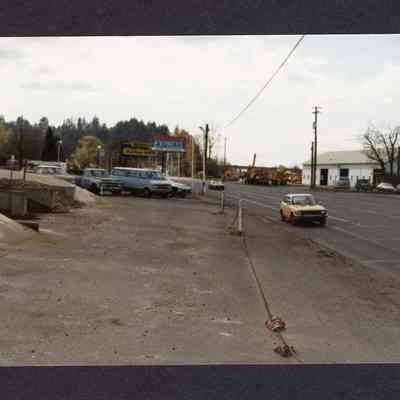 Photograph Looking West on Franklin Blvd, 1990