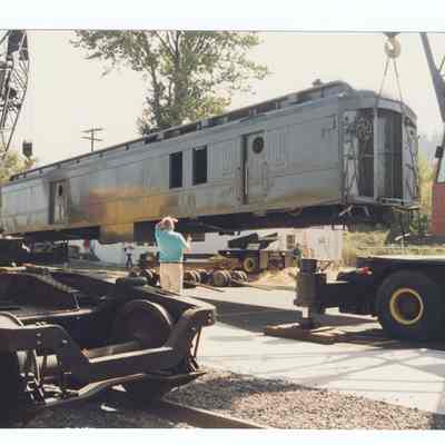 Photograph of the RPO Railcar relocation, Springfield, 1992
