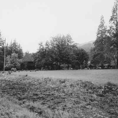 Photograph of Log Cabin Inn, 1947