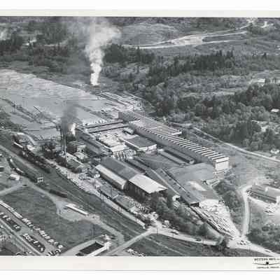 Aerial photograph of Booth-Kelly Lumber Company mill site and surrounding area, Springfield, 1960