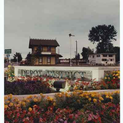 Photograph of the Springfield Train Depot, circa 1990