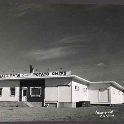 Photograph of Nalley's Oregon Potato Chips, Springfield, Oregon