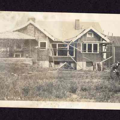 5 Photographs and 2 Clippings of 388 Gamefarm Rd. Eugene, Oregon, 1963