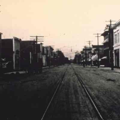 Photograph of unpaved Main Street, Springfield, undated