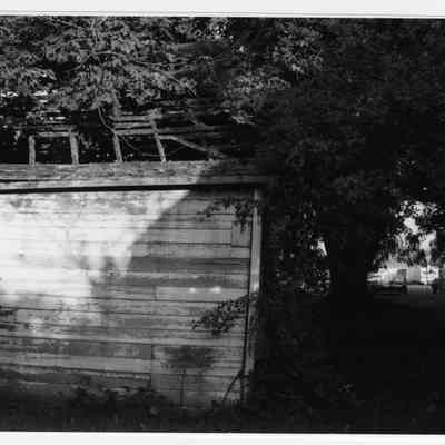 Photograph of the Brattain-Hadley house, Springfield, 1994-1998