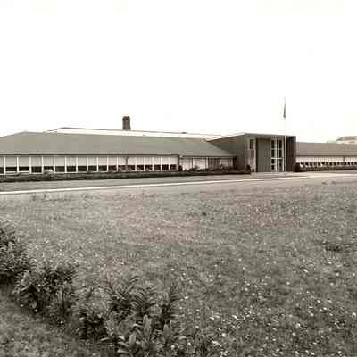 Photograph of Springfield Junior High School, Springfield, Oregon, circa 1950s.