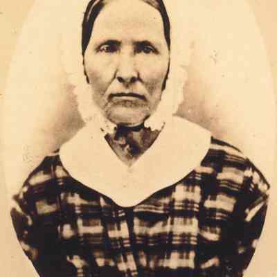 Photograph of Woman in Bonnet, Springfield, OR, date unknown
