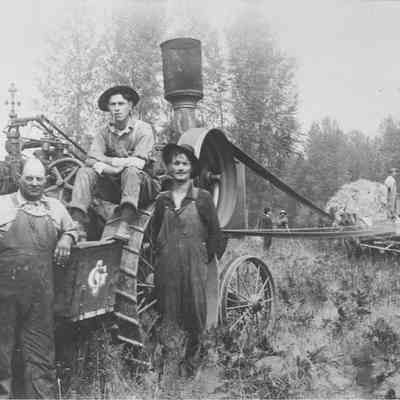 Photograph of McPherson Threshing Crew
