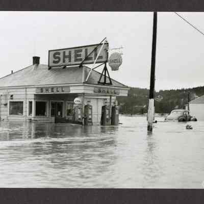 Flood 1945