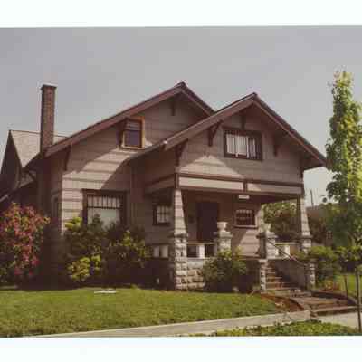 Photograph of McKlin House, 606 D Street, Springfield, circa 1990
