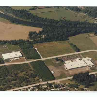 Aerial photograph of International Way and McKenzie River area, Springfield, circa 1980