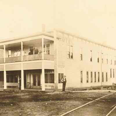 Photograph of Springfield Hotel, Springfield, Oregon