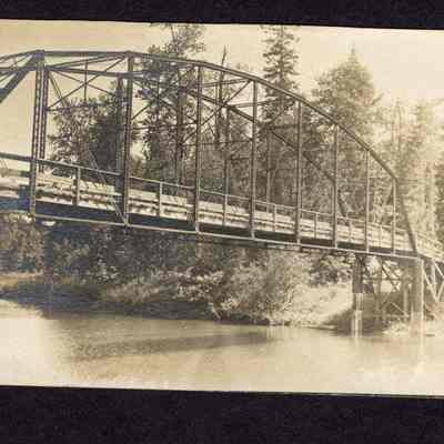 Postcard, Bridge and River, Springfield, Oregon, 1915