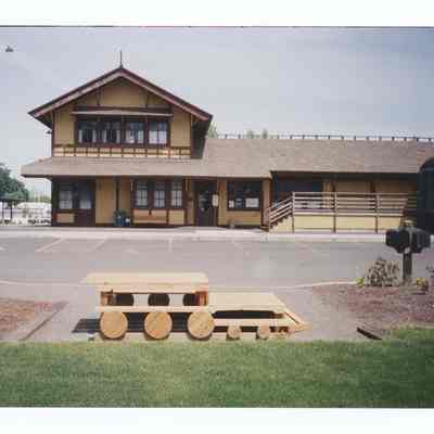 Photograph of the Springfield Train Depot restoration, circa 1992