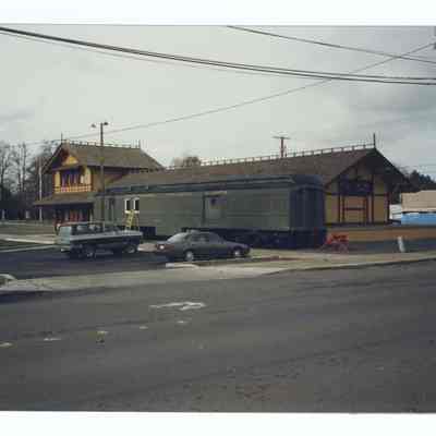 Photograph of the Springfield Chamber of Commerce building, former Train Depot, circa 1992
