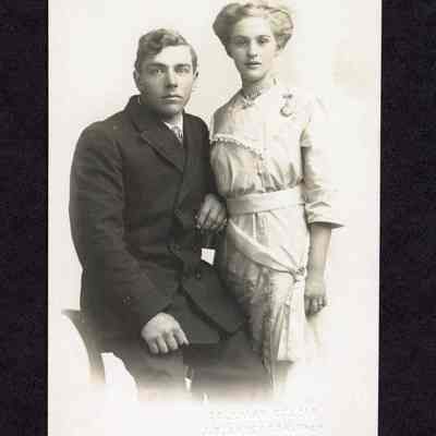 Photograph on postcard of Esther Campbell and her brother, Eugene, Oregon