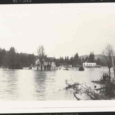 Photograph of the 1927 Glenwood Flood, Springfield, Oregon