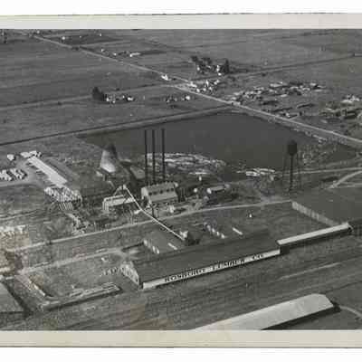 Aerial photograph of Rosboro Lumber Company, Springfield, circa 1950