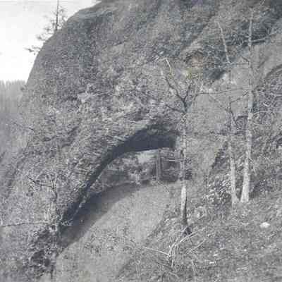 Photograph of Elephant Rock on Blue River