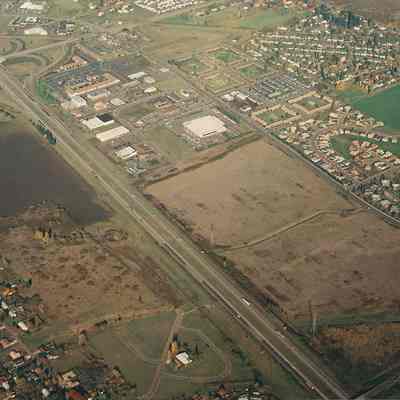 Aerial photograph of Gateway area south of Beltline, Springfield, Oregon, circa 1985