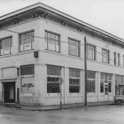 Photograph of Cline Building, Springfield, Oregon, circa 1911-1946