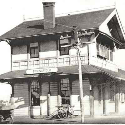 Photograph of Springfield Depot, Springfield, Oregon, 1912