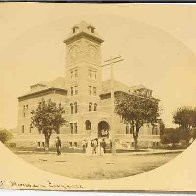 Photograph of Lane County Courthouse