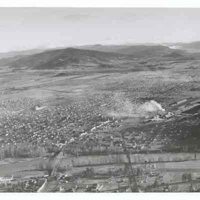 Aerial photograph of Springfield, West to East view, circa 1946