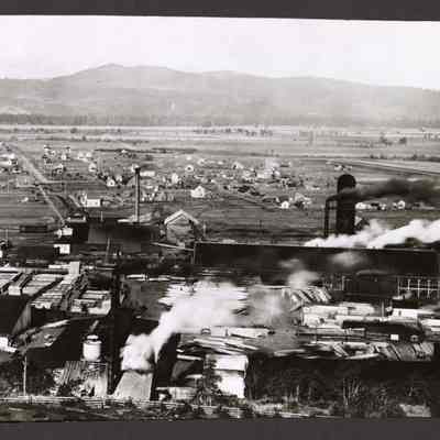 Photograph of Springfield, facing north