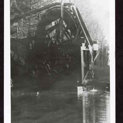 Photograph of Mel Couches water wheel