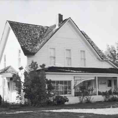 Seever-Baugh House, 6022 Thurston Road