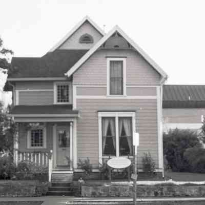 Innis House