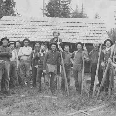 Photograph of Eaton Logging crew