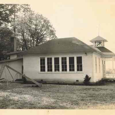 Photograph of Mohawk Elementary school on Donna road, Mohawk, Oregon, 1940s