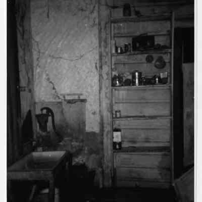 Photograph of the interior of the Brattain-Hadley house, Springfield, 1994-1998