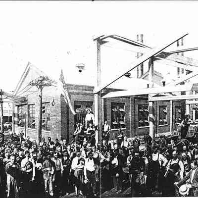 Booth Kelly Mill: Armistice Day, 1918