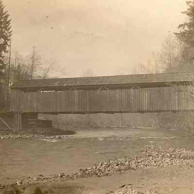 Photograph of covered bridge