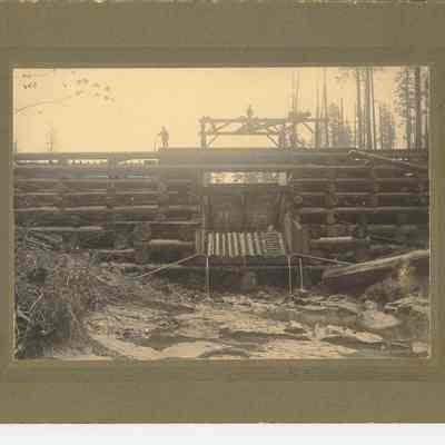 Photograph of Splash-dam, Mohawk River, Oregon, c. 1890-1910